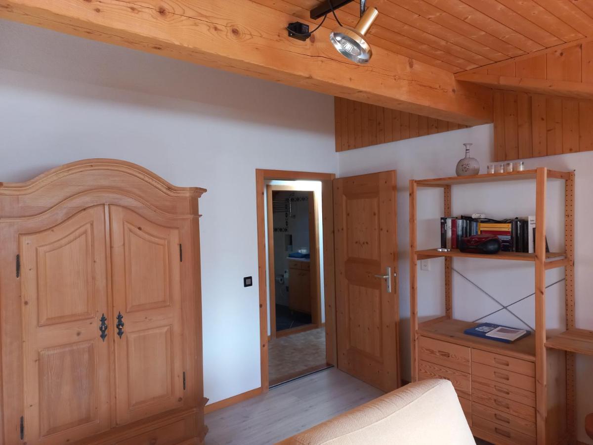 Confortevole Mansarda Di Montagna Poschiavo Exterior photo